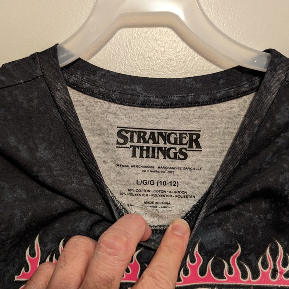 Girl Top Stranger Things - Picture 2 of 3